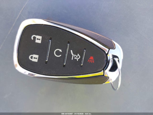 2GNAXMEV0J6146944 Chevrolet Equinox Premier