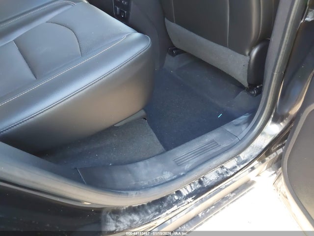 2GNAXMEV0J6146944 Chevrolet Equinox Premier