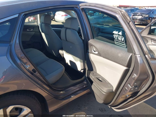 19XFC2F51GE006360 Honda Civic Lx