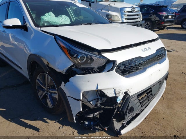 2022 KIA NIRO PLUG-IN HYBRID KNDCC3LD8N5516962 Photo 5