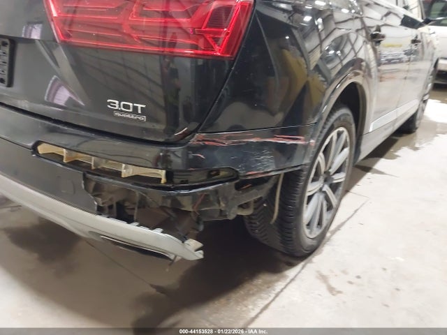 WA1LAAF74HD028810 Audi Q7 3.0t Premium