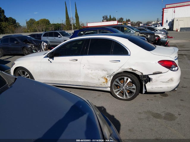 Mercedes-Benz C 300 2016 55SWF4JB4GU102587 Image 15
