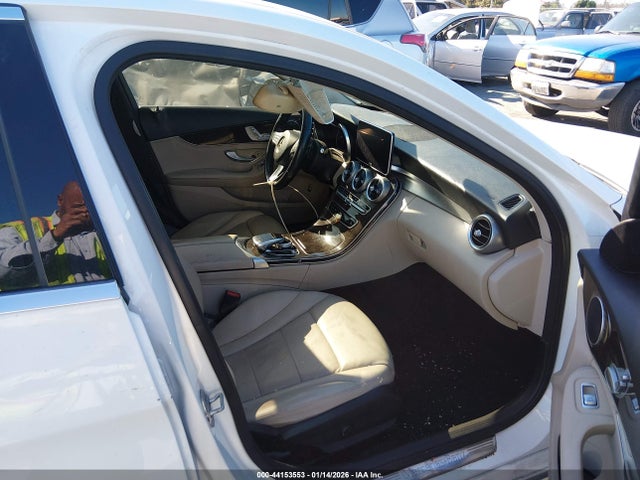 Mercedes-Benz C 300 2016 55SWF4JB4GU102587 Image 5