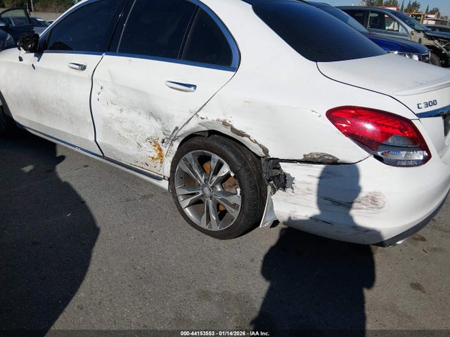 Mercedes-Benz C 300 2016 55SWF4JB4GU102587 Image 6