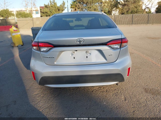 Toyota COROLLA LE 2022 5YFEPMAE9NP316688 Image 17