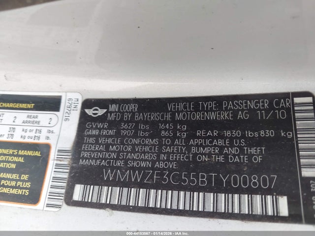 2011 MINI COOPER CLUBMAN WMWZF3C55BTY00807 Photo 8