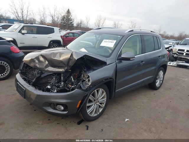 2013 VOLKSWAGEN TIGUAN WVGBV7AXXDW015277 Photo 1