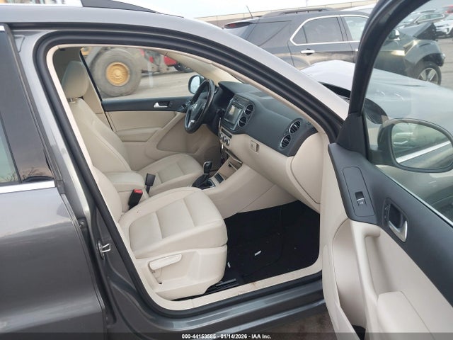 2013 VOLKSWAGEN TIGUAN WVGBV7AXXDW015277 Photo 4