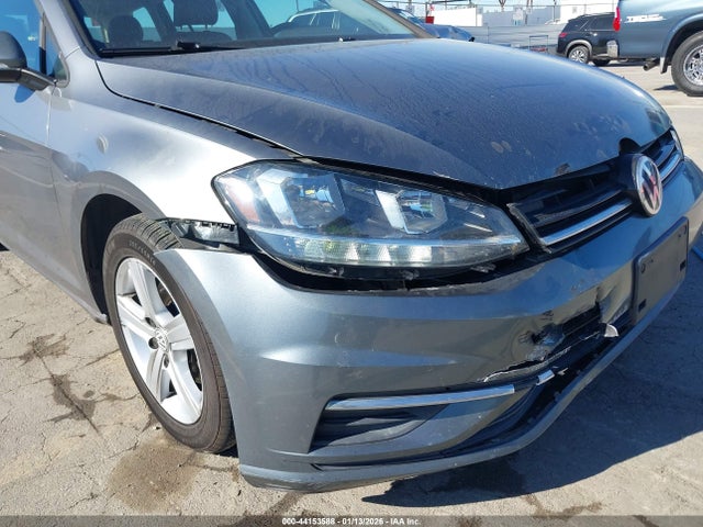 2018 VOLKSWAGEN GOLF SPORTWAGEN 3VWD17AU6JM761751 Photo 5