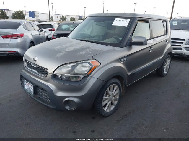 Продаж на аукціоні авто 2013 Kia Soul, vin: KNDJT2A58D7611442, номер лоту: 44153592