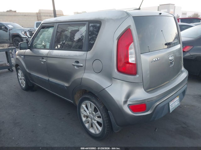 Продаж на аукціоні авто 2013 Kia Soul, vin: KNDJT2A58D7611442, номер лоту: 44153592