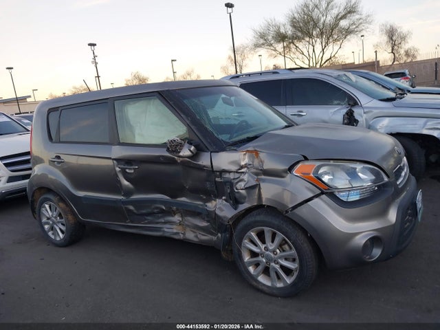 Продаж на аукціоні авто 2013 Kia Soul, vin: KNDJT2A58D7611442, номер лоту: 44153592
