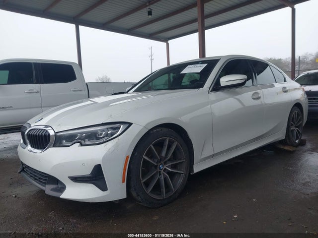 BMW 330I 2021 3MW5R1J03M8B55926 Image 2