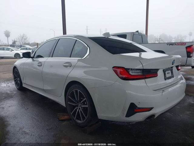 BMW 330I 2021 3MW5R1J03M8B55926 Image 3