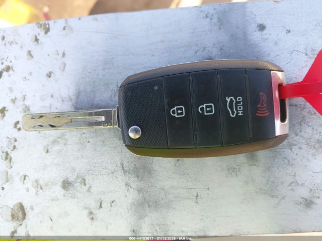 KIA SOUL + 2019 KNDJP3A54K7697257 Image 11