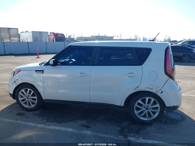 KIA SOUL + 2019 KNDJP3A54K7697257 Image 14