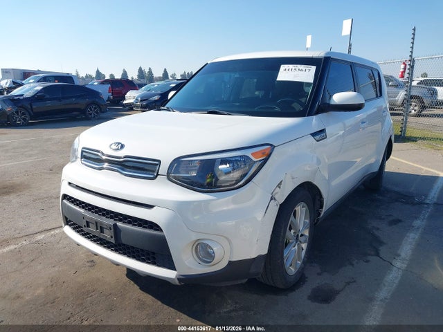KIA SOUL + 2019 KNDJP3A54K7697257 Image 2