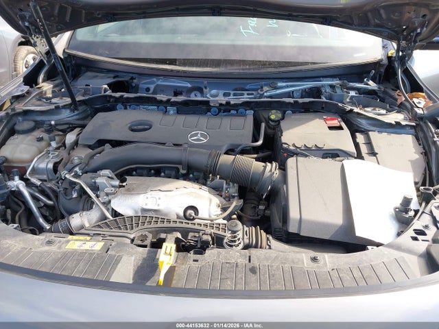 W1N4N4GB0NJ392778 Mercedes-Benz GLA 250