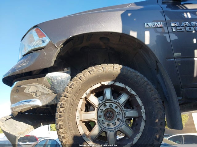 1C6RR7GT8ES478689 RAM 1500 Slt
