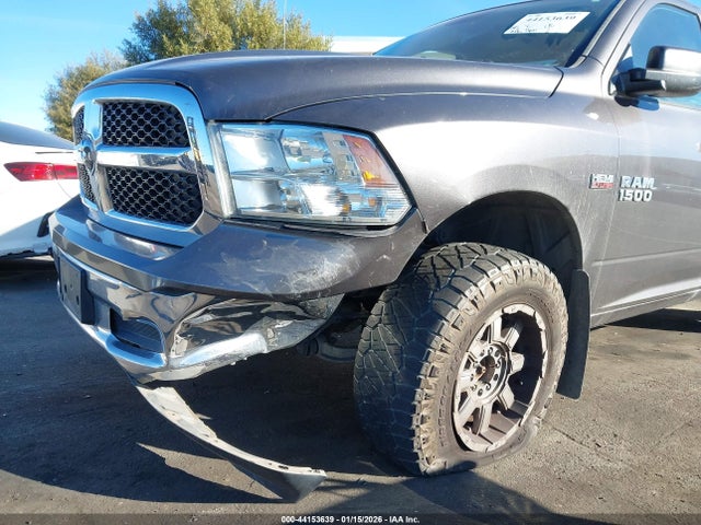 1C6RR7GT8ES478689 RAM 1500 Slt