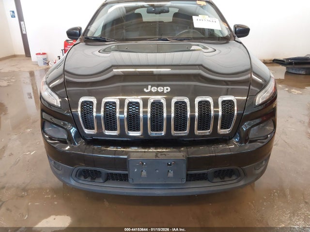 44153644 :رقم المزاد ، 1C4PJLCS1EW103586 vin ، 2014 Jeep Cherokee Latitude مزاد بيع