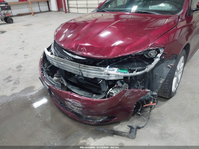 Aukcja sprzedaży 2015 Chrysler 200 S, vin: 1C3CCCDG8FN542833, numer aukcji: 44153648