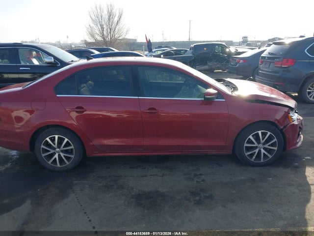 3VWDB7AJ9HM396172 Volkswagen Jetta 1.4t Se