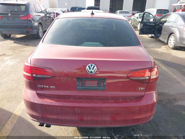 3VWDB7AJ9HM396172 Volkswagen Jetta 1.4t Se