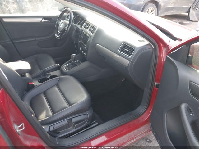 3VWDB7AJ9HM396172 Volkswagen Jetta 1.4t Se