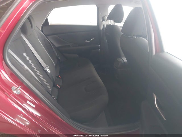 KMHLM4DG5RU730178 Hyundai ELANTRA SEL