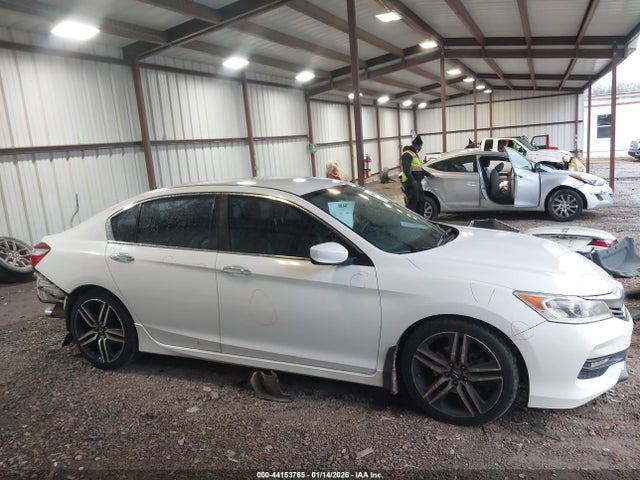 1HGCR2F52GA062913 Honda Accord Sport