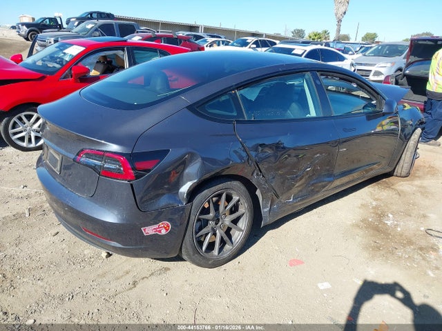 2023 TESLA MODEL 3 5YJ3E1EA1PF557257 Photo 3