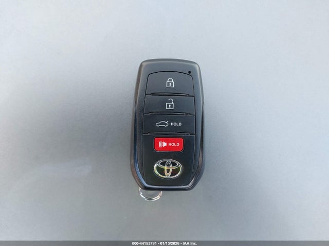 4T1DBADK2SU510483 Toyota CAMRY SE