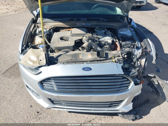 3FA6P0PUXGR187021 Ford Fusion Energi Se Luxury