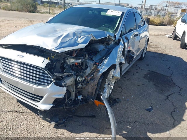 3FA6P0PUXGR187021 Ford Fusion Energi Se Luxury