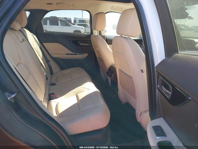 2017 JAGUAR F-PACE SADCK2BV7HA888705 Photo 7