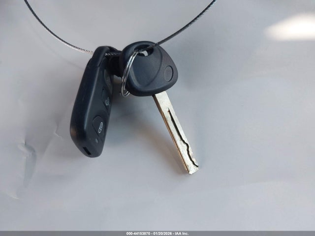 3KPF34AD9KE105530 KIA FORTE S