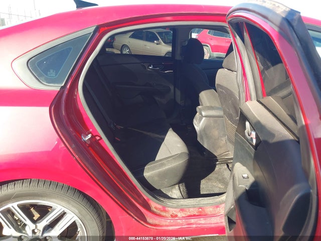 3KPF34AD9KE105530 KIA FORTE S
