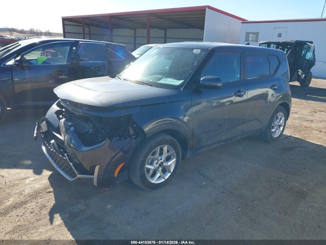 KNDJ23AU6R7912847 KIA SOUL LX