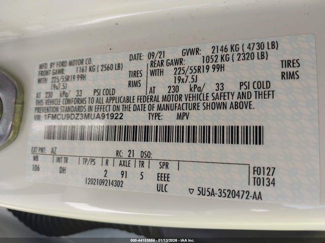 1FMCU9DZ3MUA91922 Ford Escape Titanium Hybrid