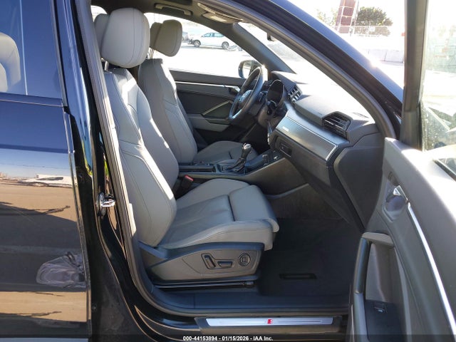 2023 AUDI Q3 WA1DECF33P1114028 Photo 4