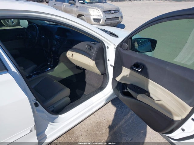 2013 ACURA ILX 19VDE1F73DE016650 Photo 4