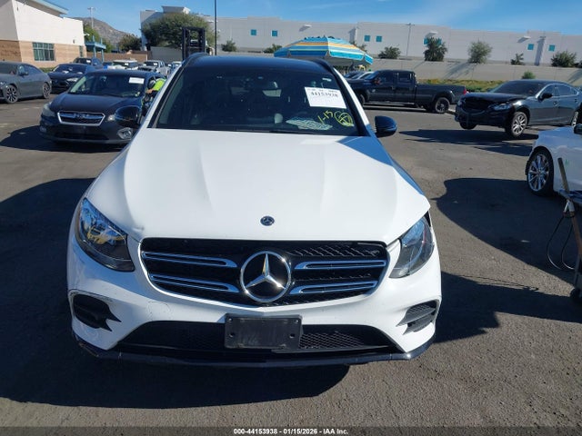 WDC0G4JB0JV045036 Mercedes-Benz GLC 300