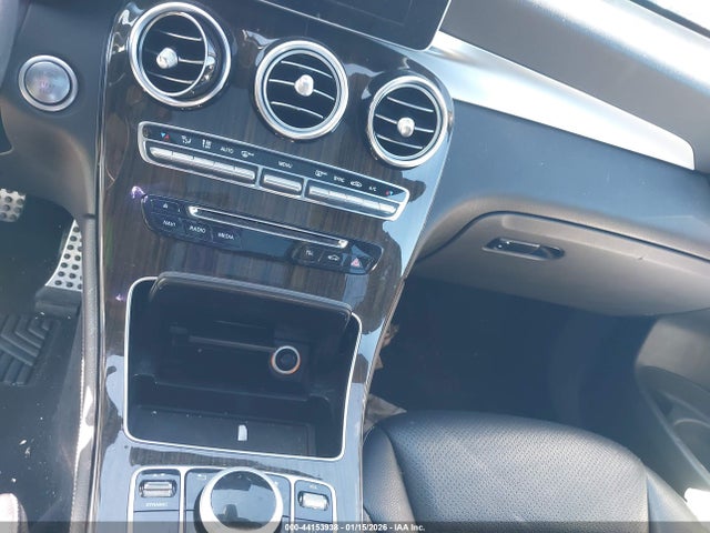 WDC0G4JB0JV045036 Mercedes-Benz GLC 300