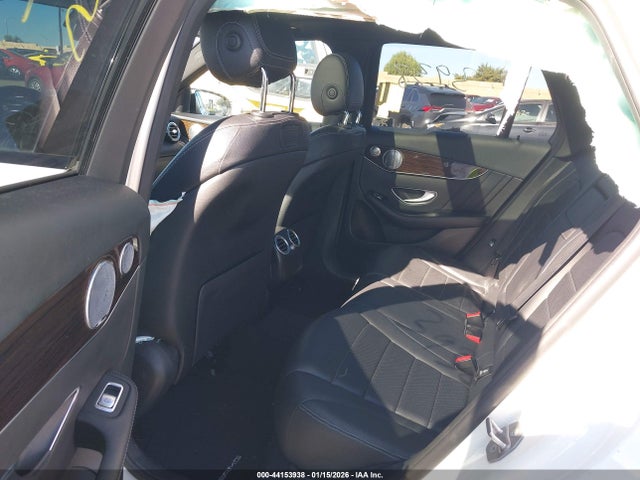 WDC0G4JB0JV045036 Mercedes-Benz GLC 300
