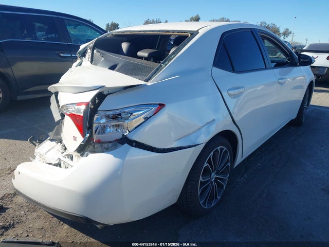 2014 TOYOTA COROLLA 5YFBURHE5EP078031 Photo 3