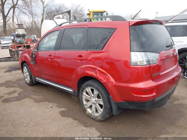 2013 MITSUBISHI OUTLANDER JA4JT3AW6DU002585 Photo 2