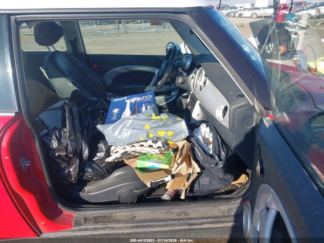 2006 MINI COOPER WMWRC33596TK65253 Photo 4