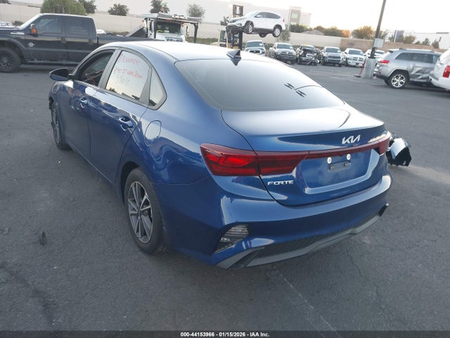 3KPF24ADXRE796564 KIA Forte Lxs
