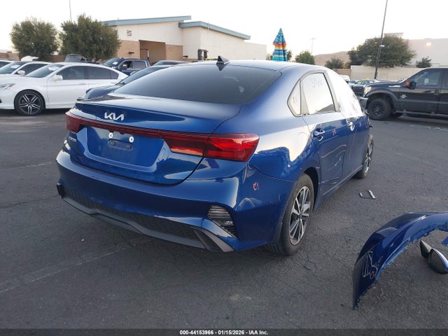 3KPF24ADXRE796564 KIA Forte Lxs